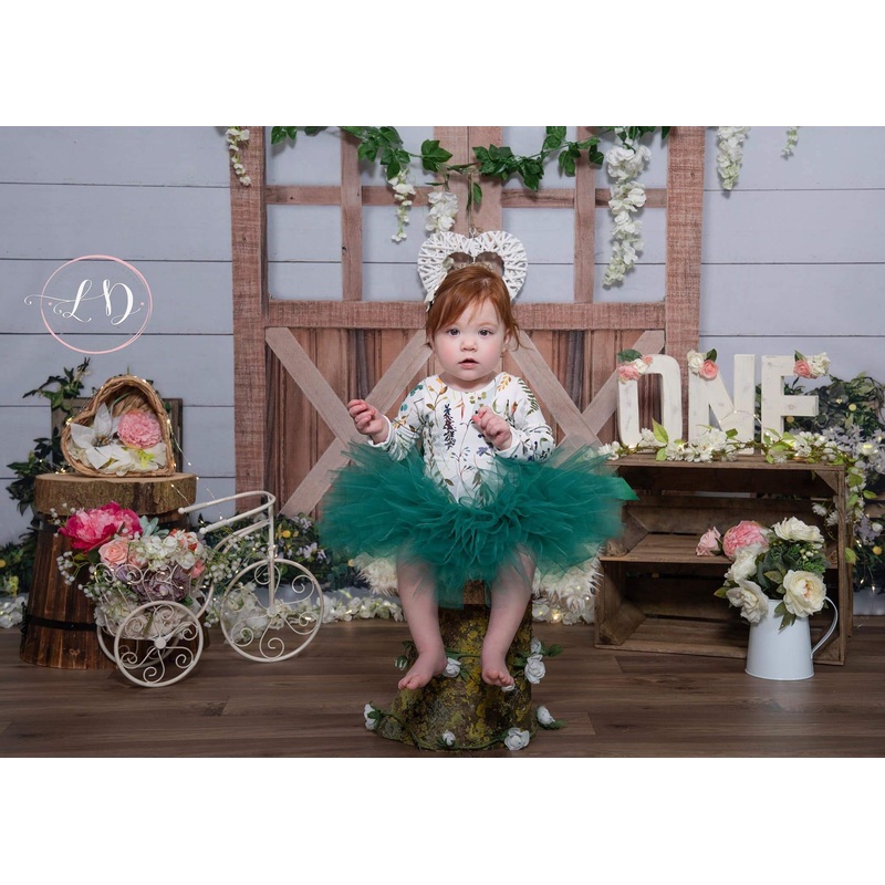 Kate Wood Door Backdrop with Plants for Photography 5x3ft - newborns and babies Microfiber (Printed)