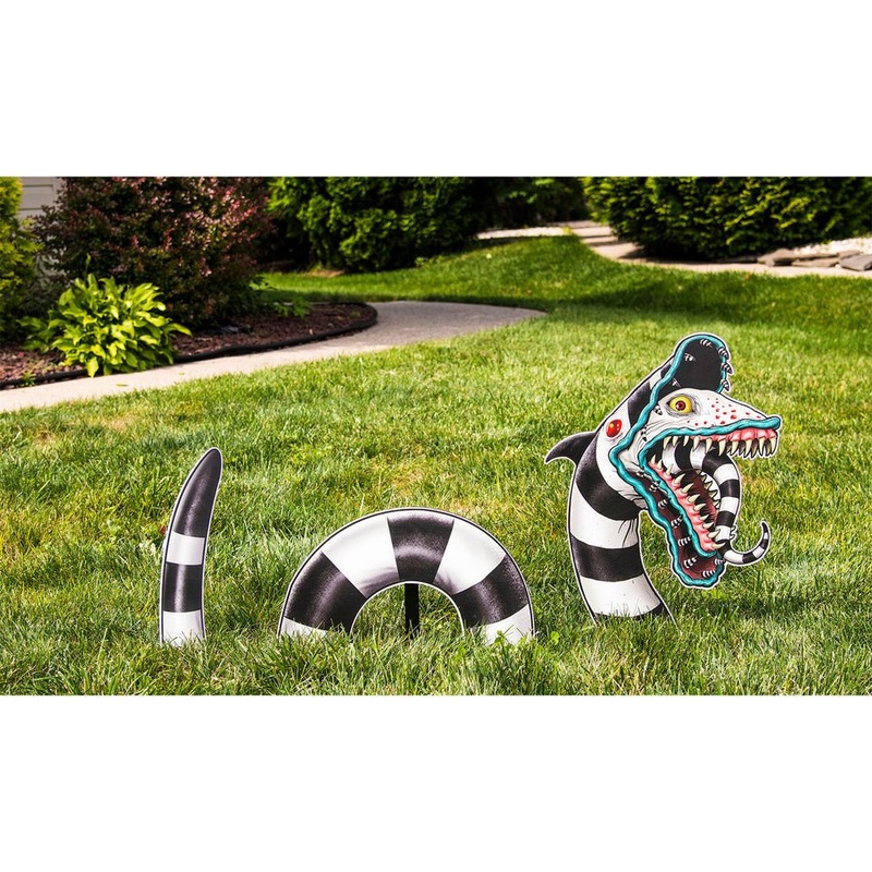 ??Beetlejuice Worm Ground Breaker | 1 ct