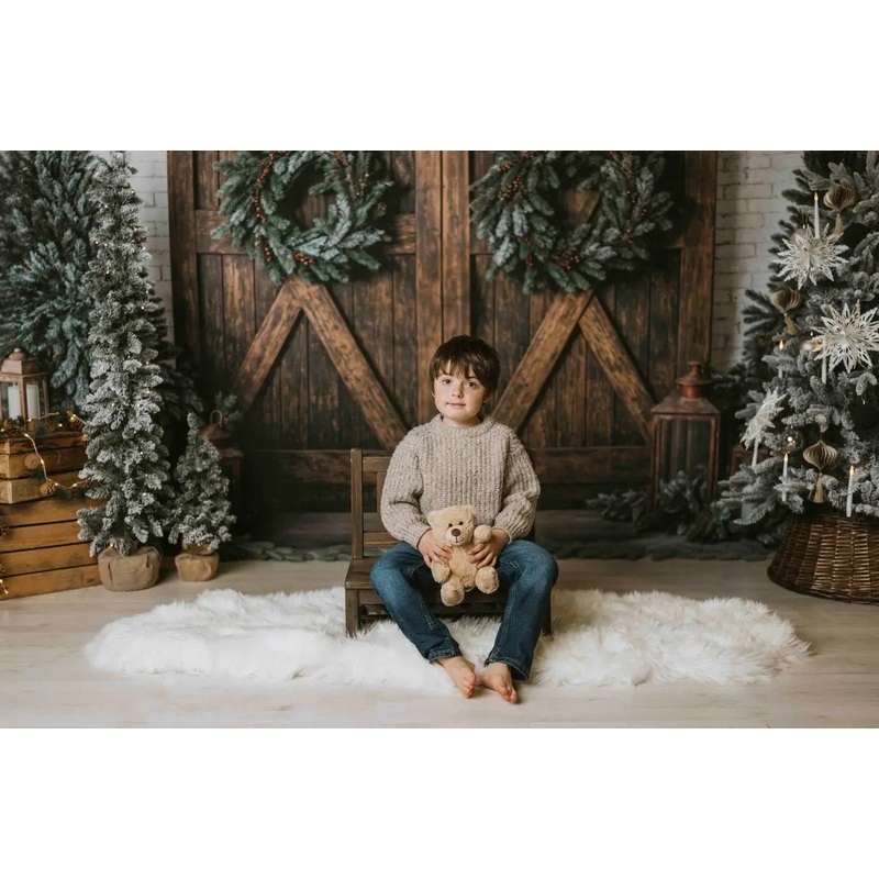 Kate Christmas Brown Barn Door Wreath Backdrop Designed by Emetselch Microfiber (Printed) 7x5ft - small kids sitting / cake smash